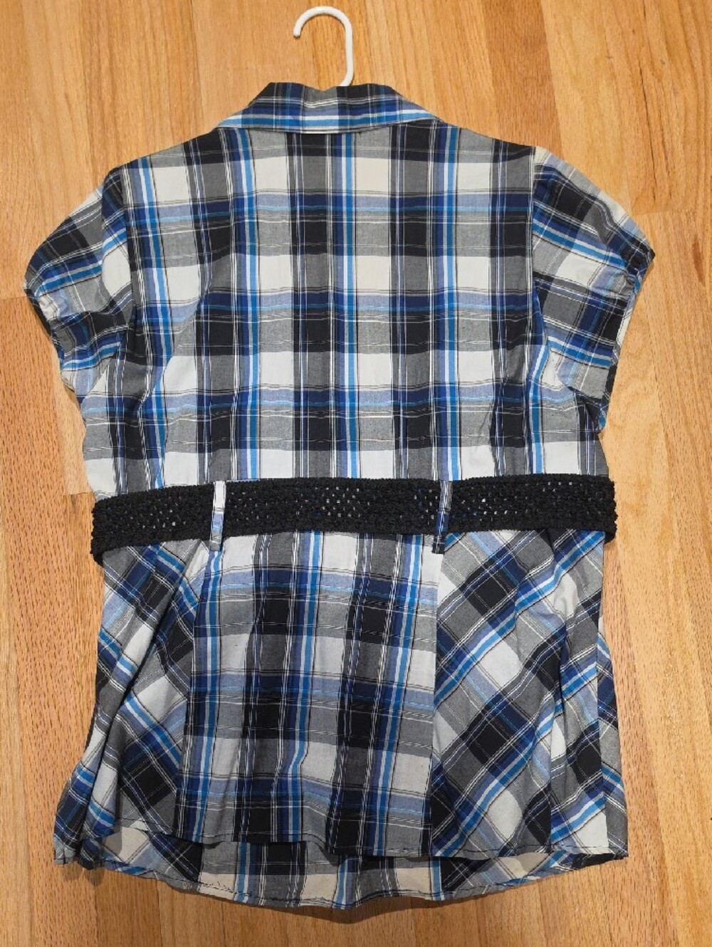 HeartSoul 3x Plaid Button-Up Top - Picture 2 of 3